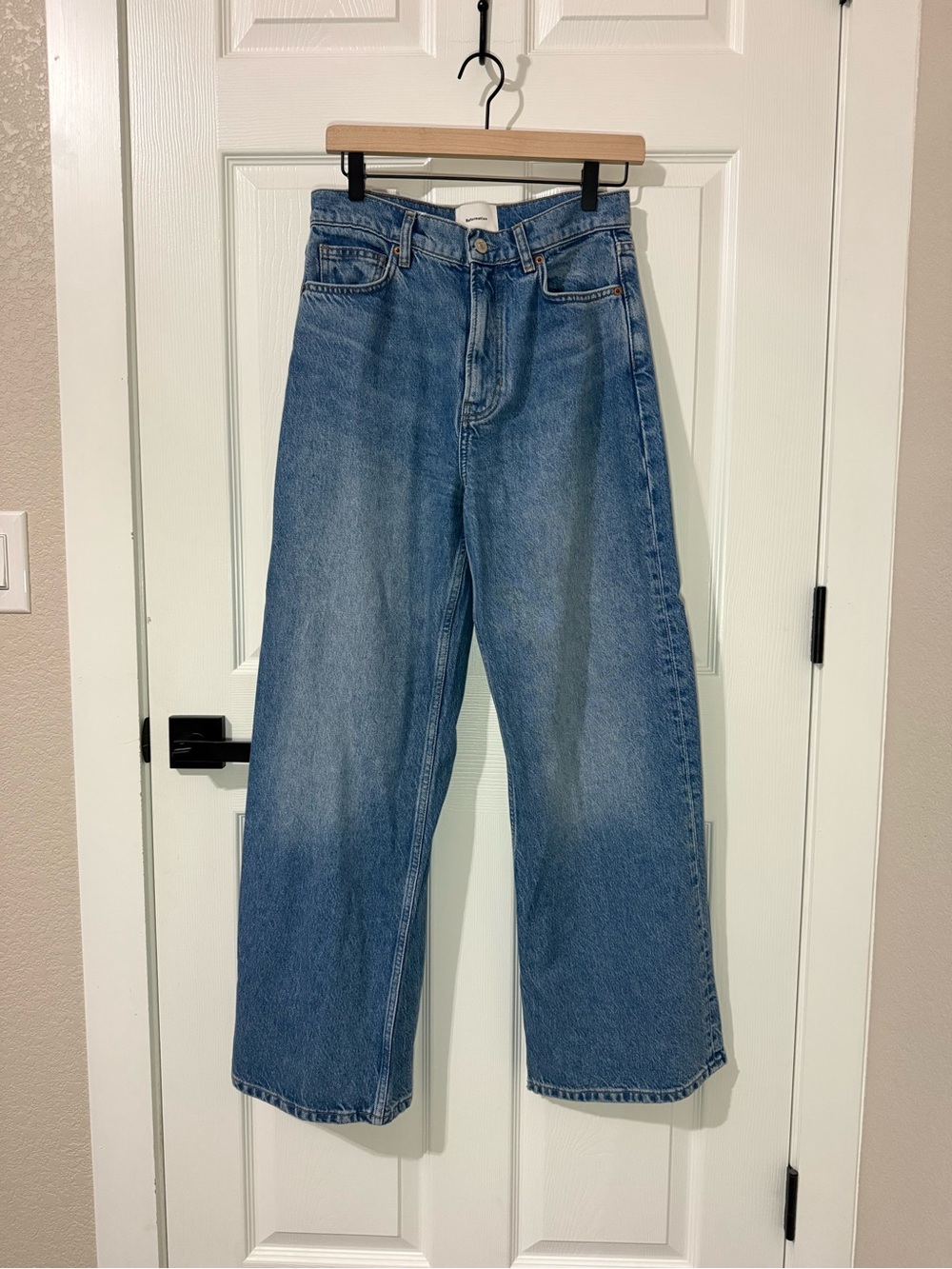 Reformation Cary High Rise Slouchy Wide Leg Short Jeans - Picture 5 of 7